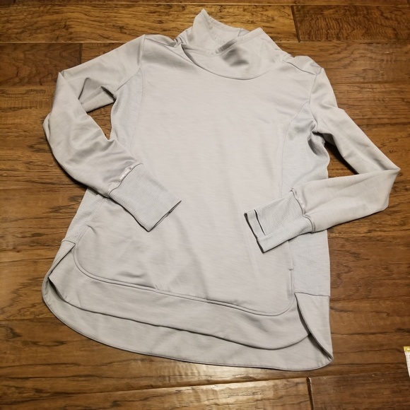 Athleta Tops - Athleta Sweatshirt (Fleece Lined)-EUC-M